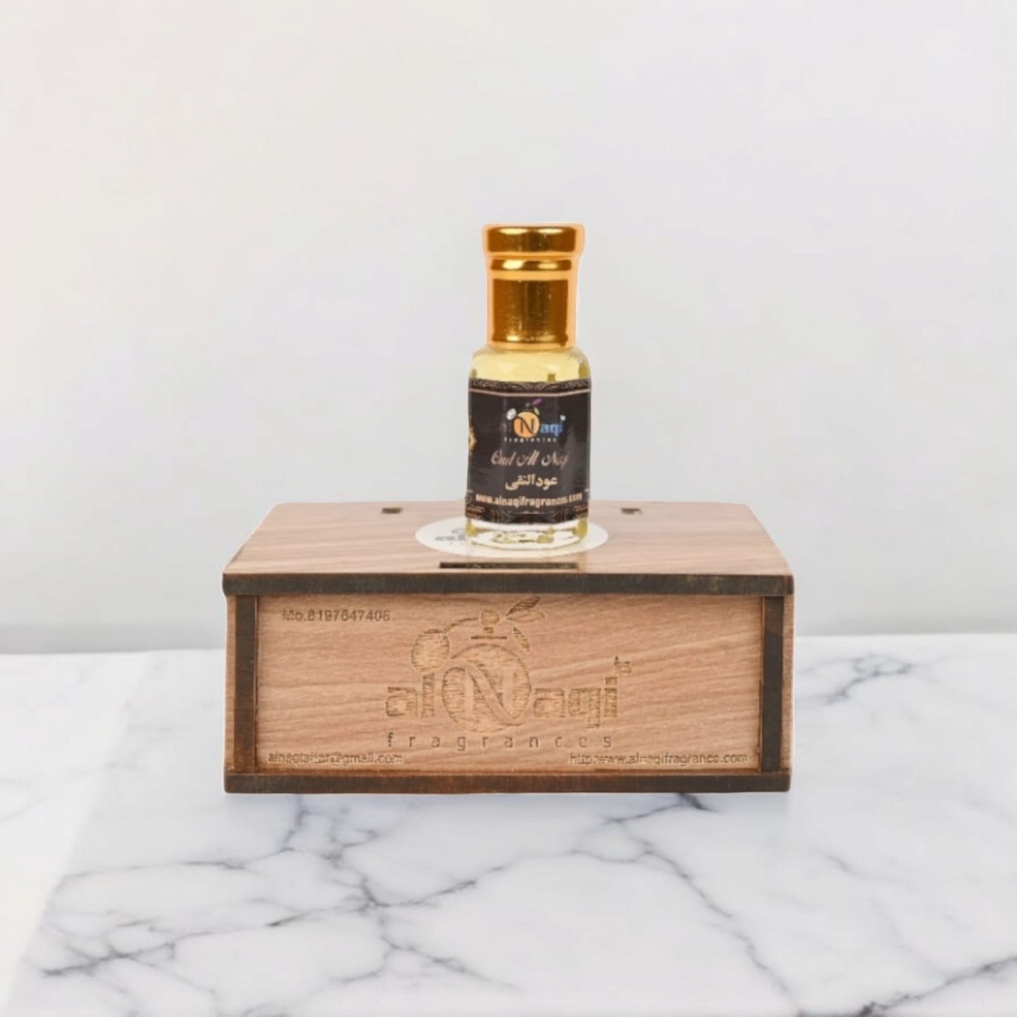 Sophisticated attar bottle with a rich blend of amber and musk notes.