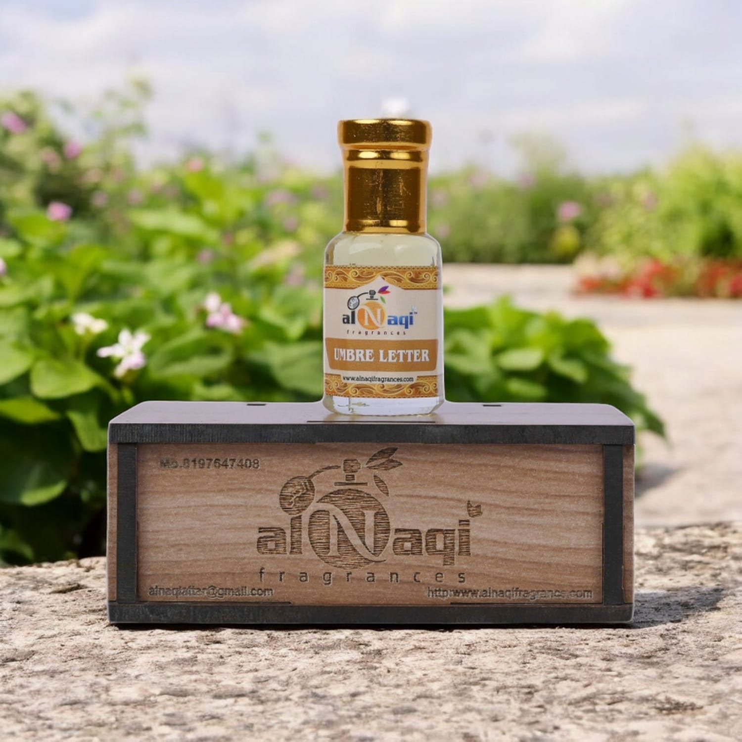 Luxury fragrance with a rich, warm scent, perfect for daily wear.