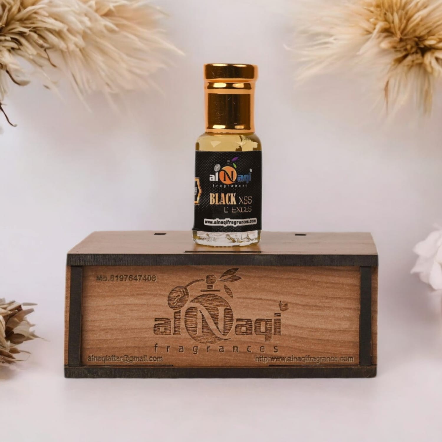 High-end attar designed for both men and women.