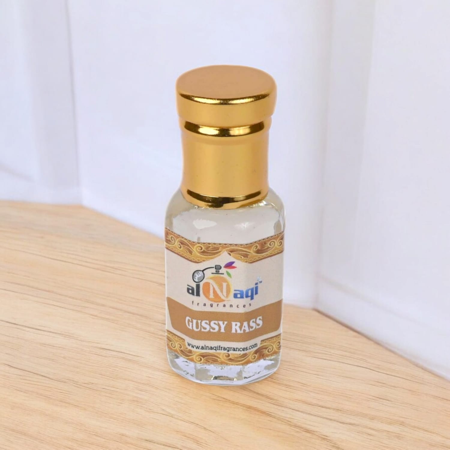 Alnaqi Madeena Attar displayed with a focus on its refined appearance.