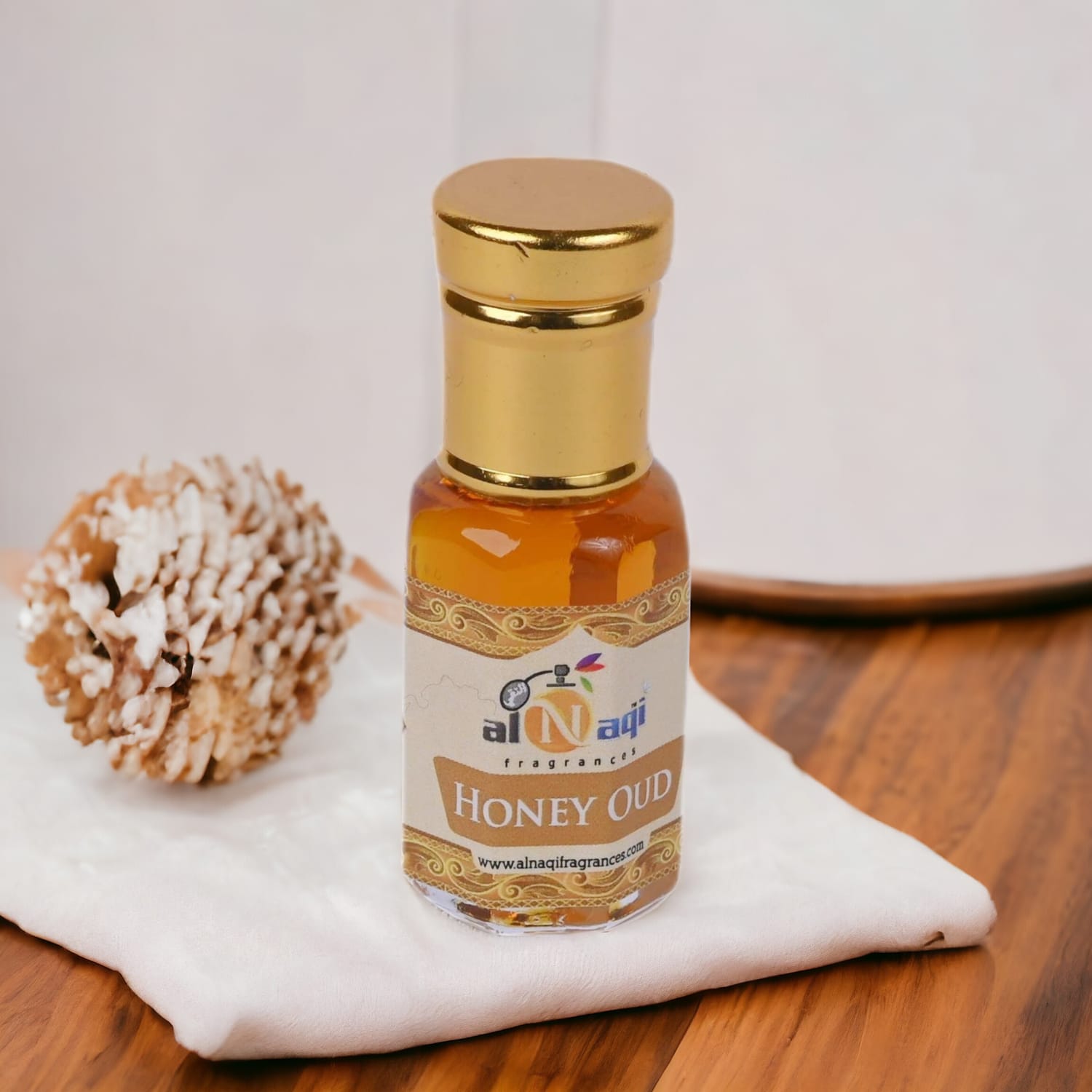 Rich amber and vanilla essence in a luxurious setting
