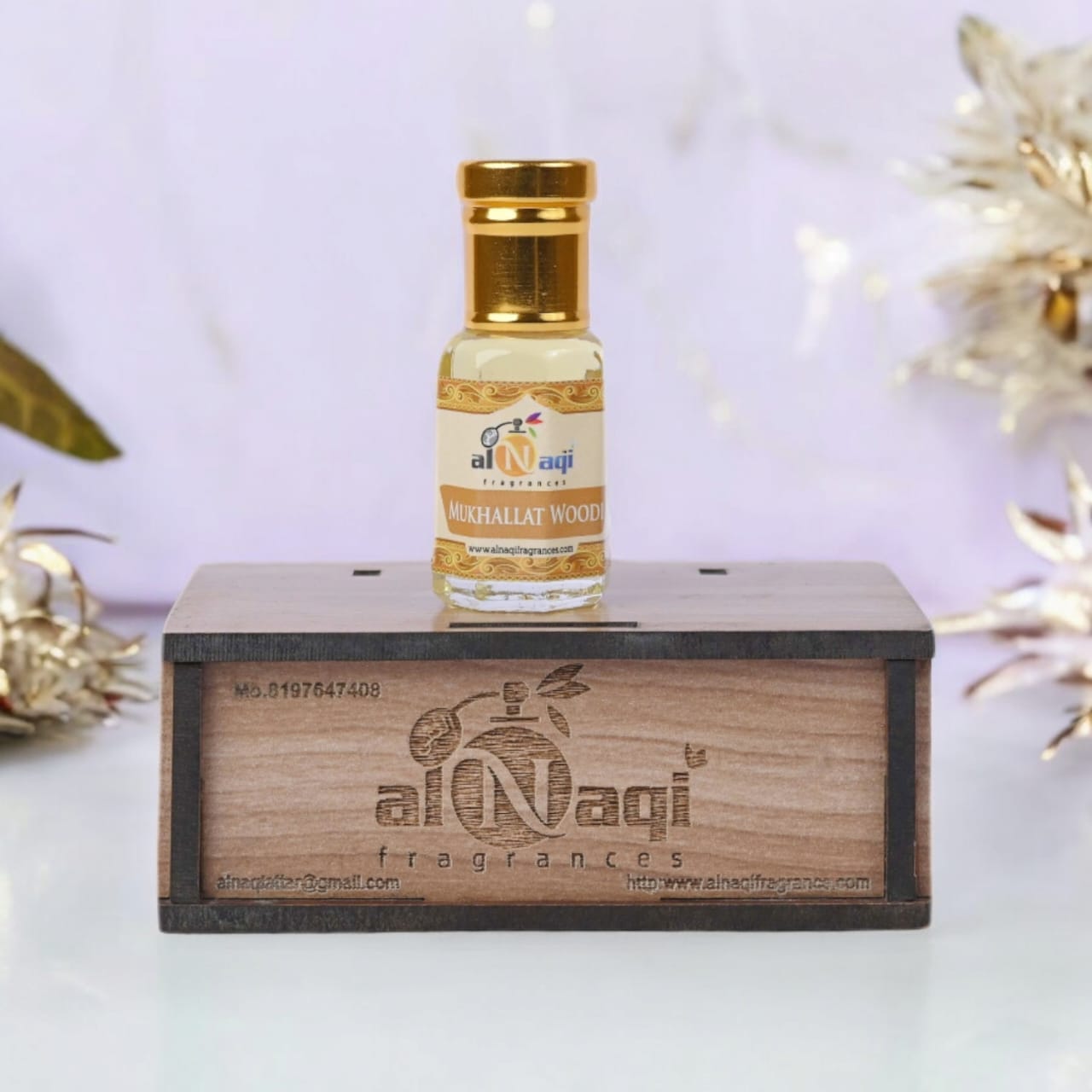 Elegant unisex fragrance in a sophisticated glass bottle
