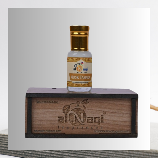 Elegant bottle with pure musk essence