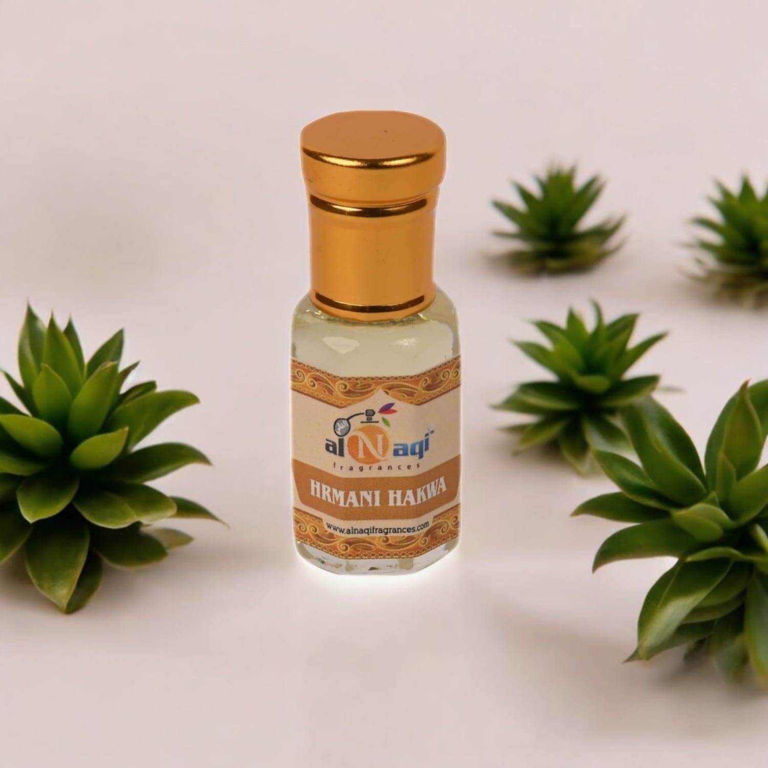 Refined attar showcasing an exquisite blend of floral and woody aromas.