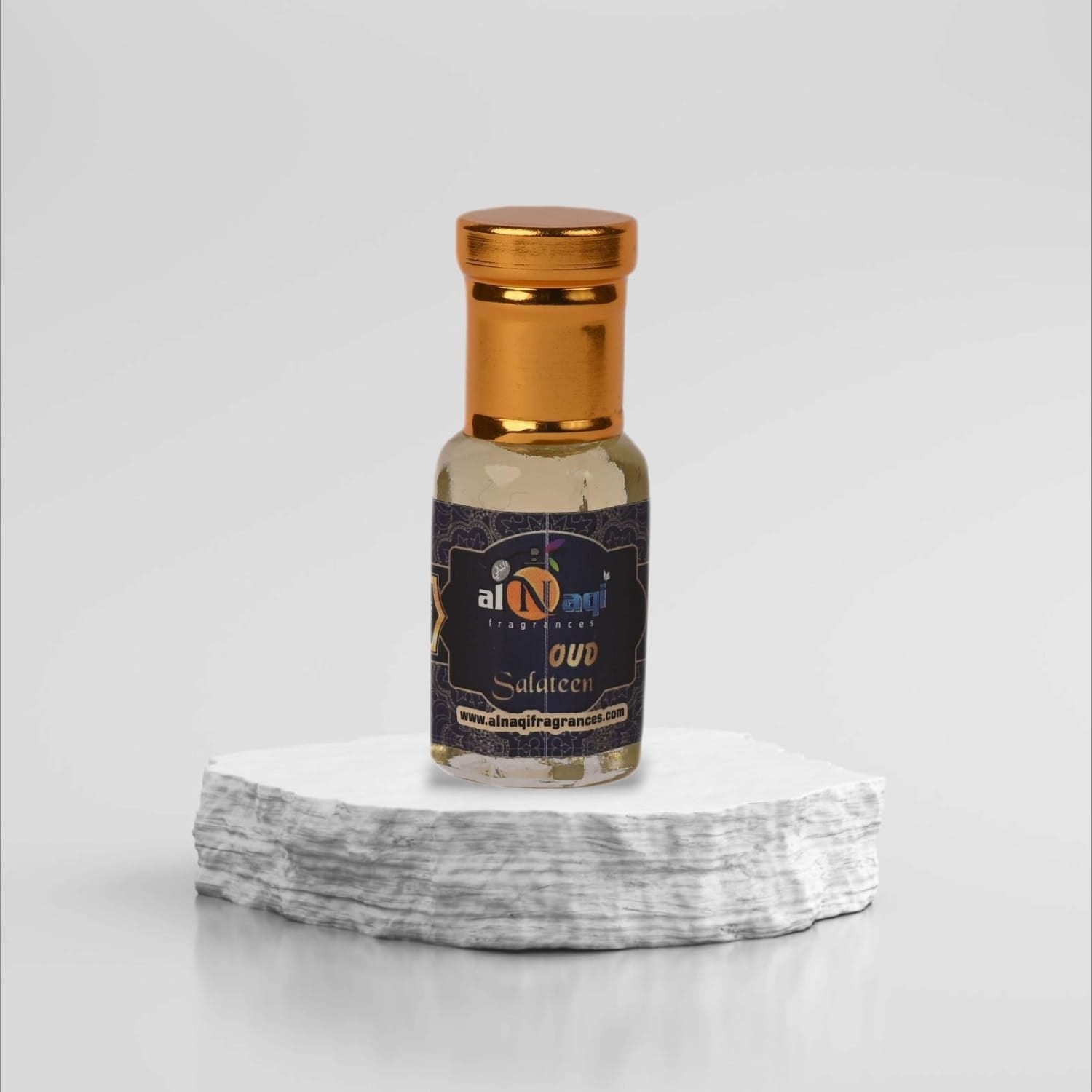 Exquisite Designer Fragrance Bottle with a Luxurious Attar Aroma