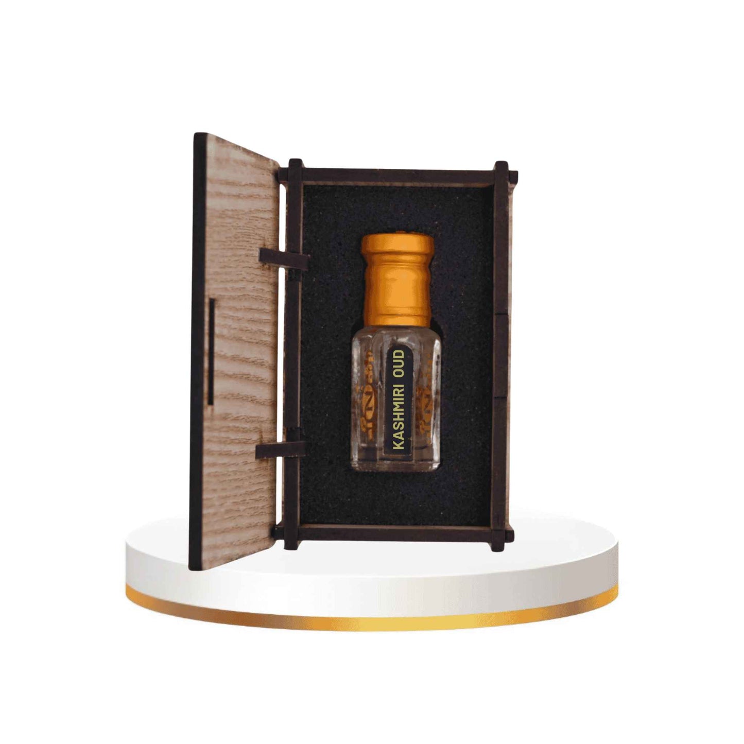 Unisex scent in a stylish packaging, perfect for both men and women.
