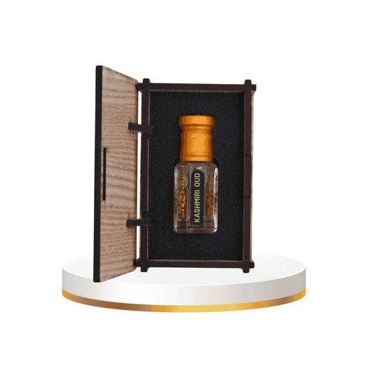 Unisex scent in a stylish packaging, perfect for both men and women.
