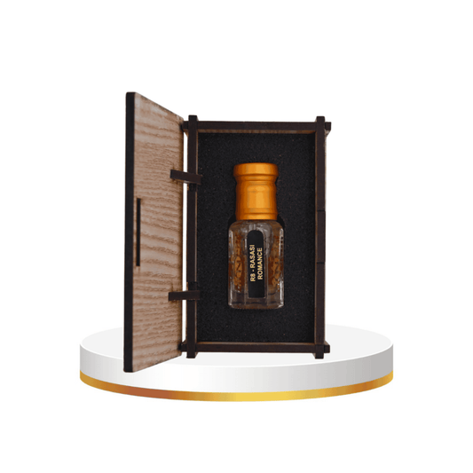 Unisex cologne with elegant floral and woody notes for everyday wear